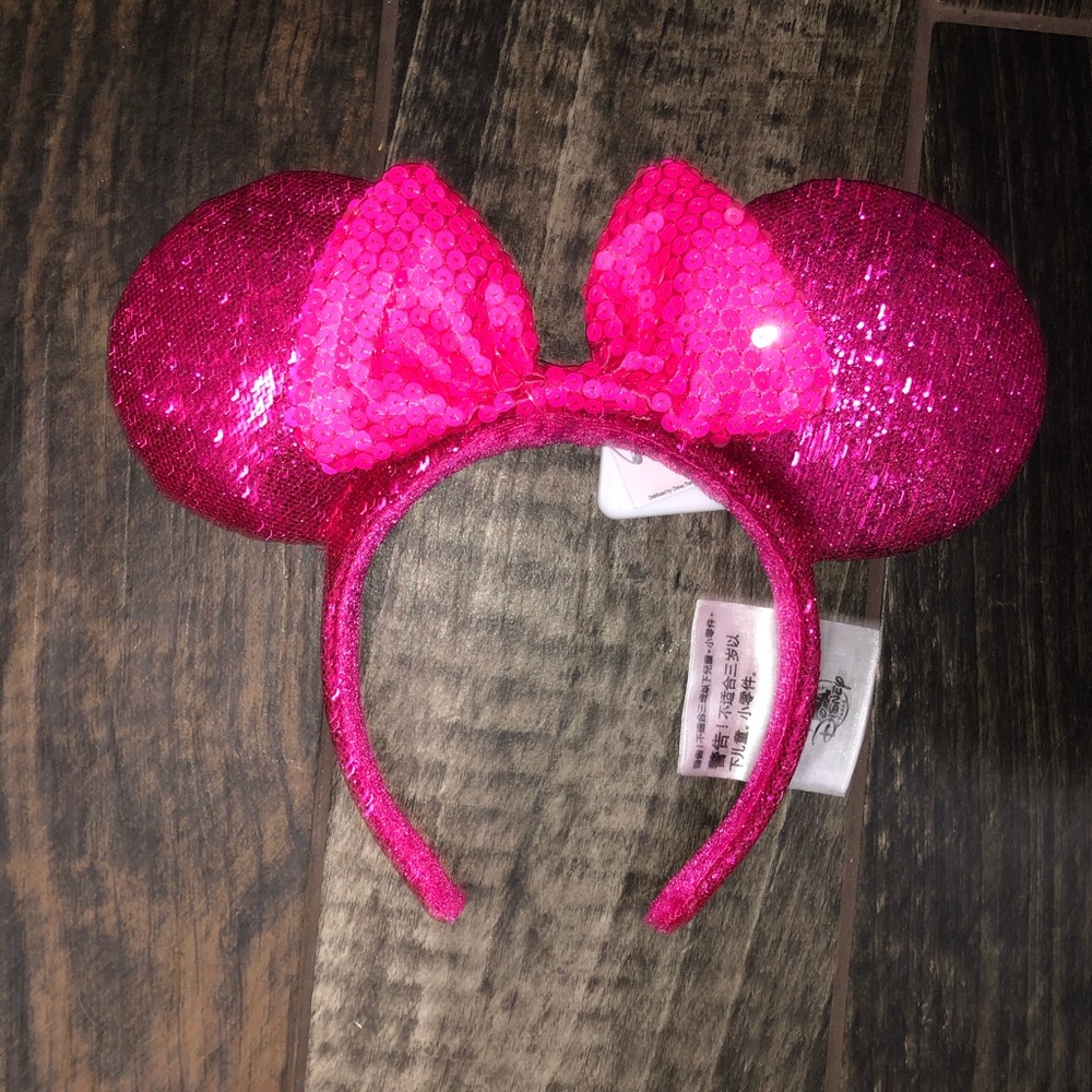Hot pink minnie ears
